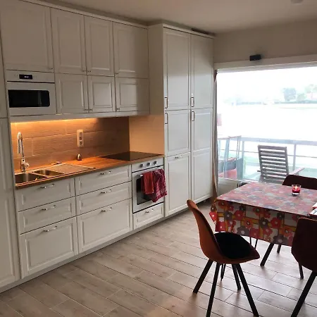 Apartment Res Laguna