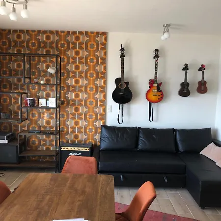 Res Laguna Apartment