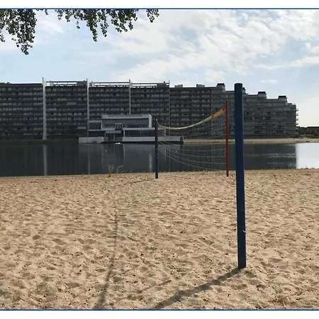 Res Laguna Apartment